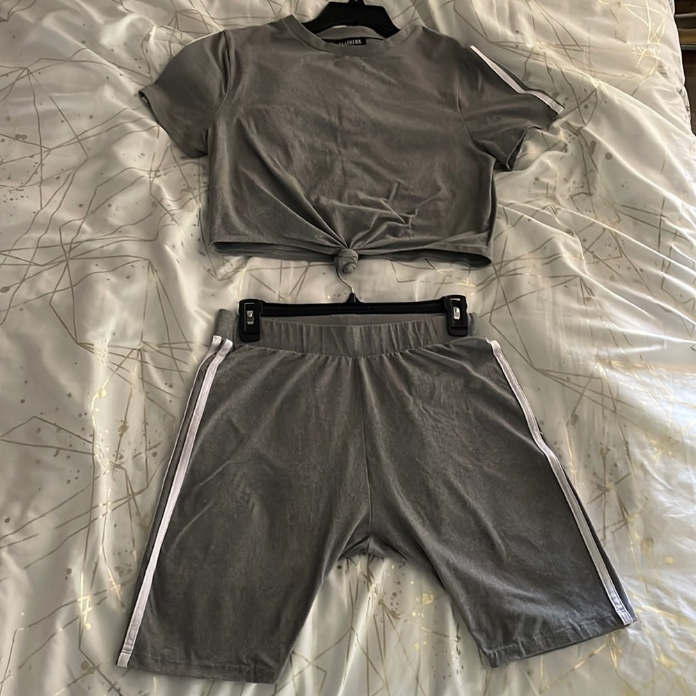 2 piece Gery shorts and crop and top